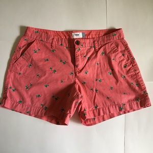 Old Navy women's pink shorts. Size 4.